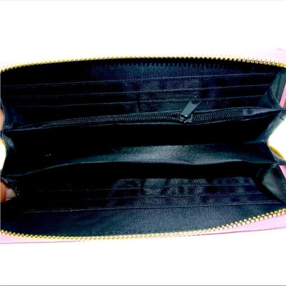 NWT—NIGHTMARE BEFORE CHRISTMAS—WALLET—STYLE 3–UNISEX WALLET - Picture 2 of 4